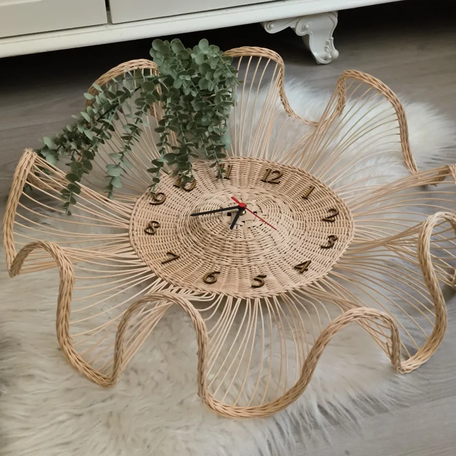Rattan Duvar Saati — 65 cm